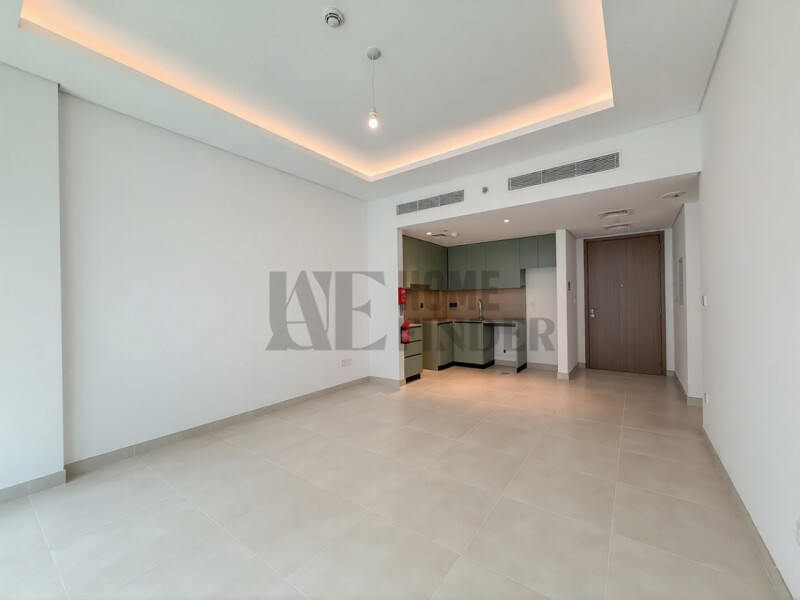 Ready-to-move 1-bedroom apartment in Central Park at City Walk for Rent
